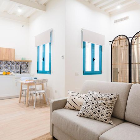 Atenea Malaga Apartments エクステリア 写真